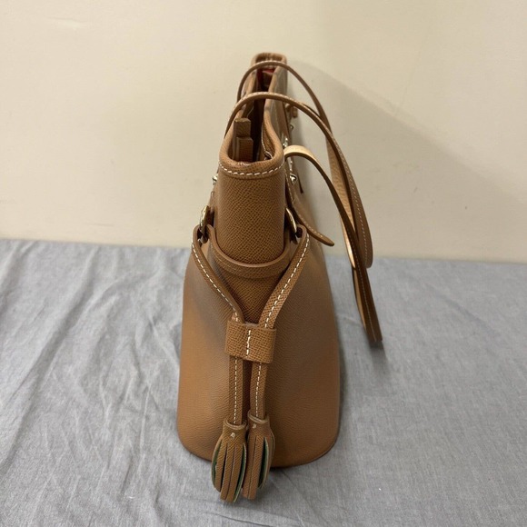 Dooney & Bourke Dark Tan Pebble Grain Davis Tassel Shopper Large Purse Bag Chrty - Picture 4 of 13